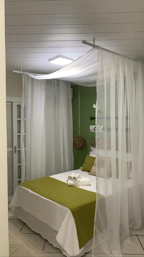Guest house Recanto Do Sol Praia de Aracatiba